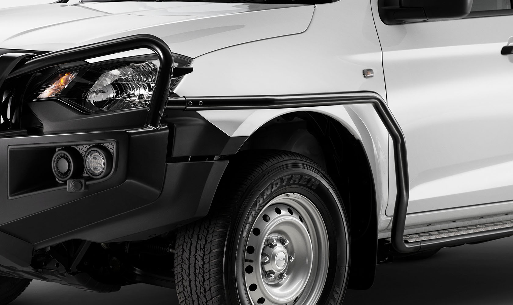 D-MAX