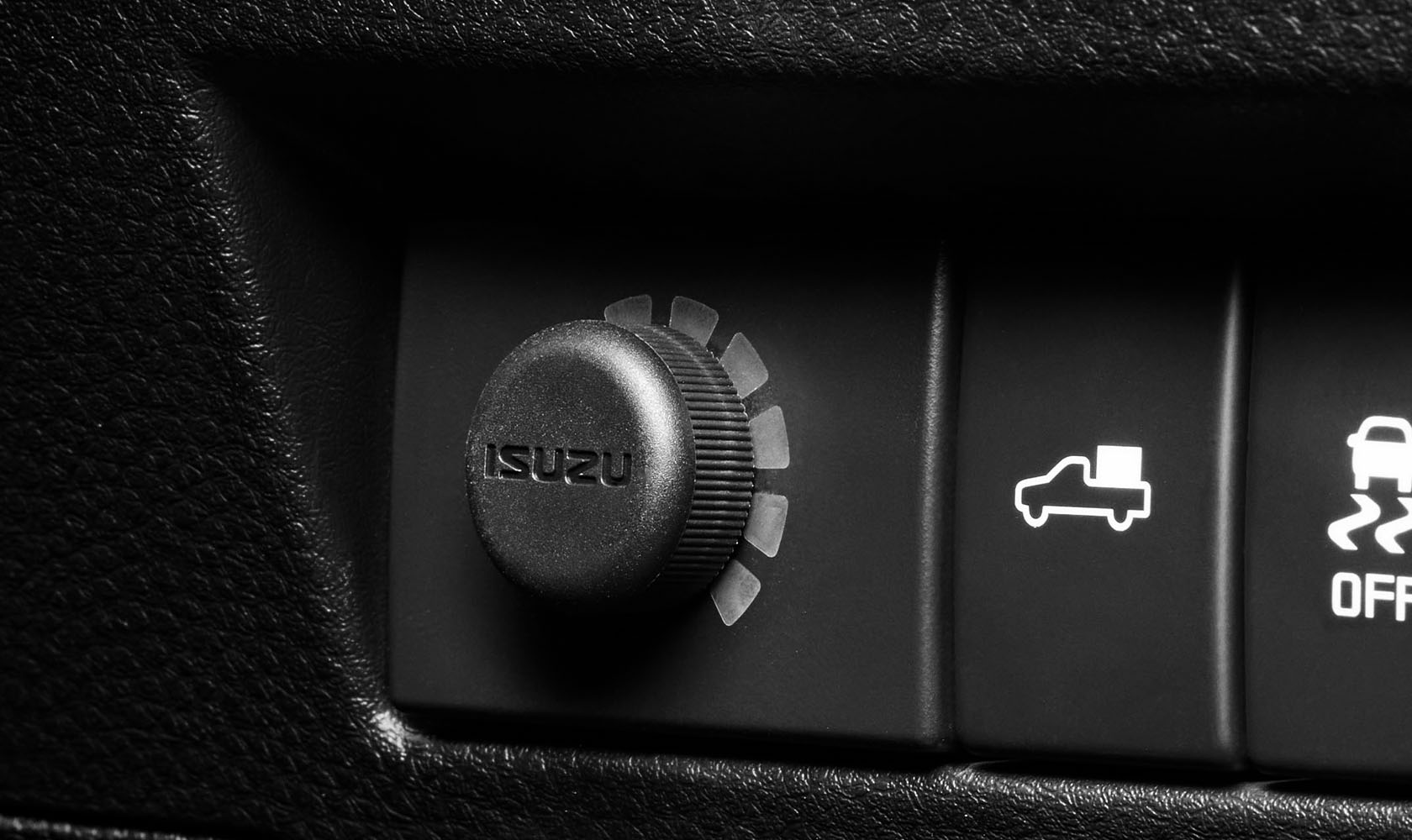 D-MAX
