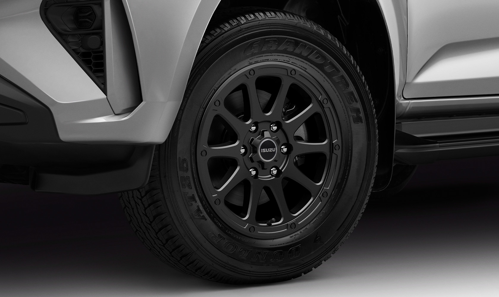 D-MAX